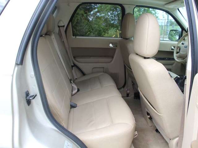 2012 Ford Escape Limited 4dr SUV